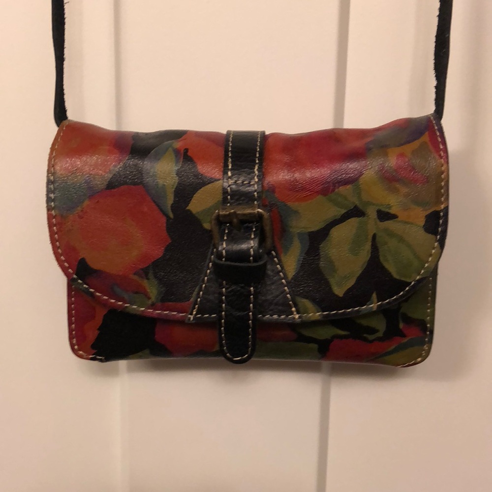 NWOT Patricia Nash midnight rose crossbody bag